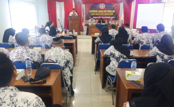 Rapat Besar PGRI Jawa Barat - Persatuan Guru Republik Indonesia Cabang Jawa Barat